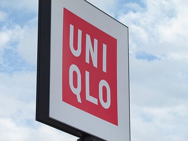 ユニクロ　福島南沢又店 1660m