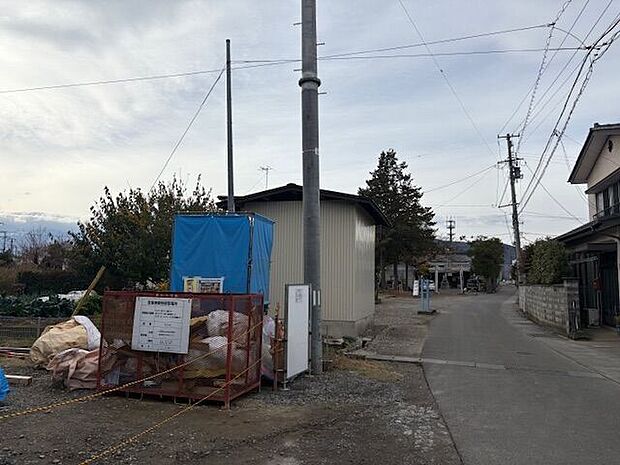 前面道路含む現地写真