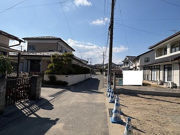 前面道路含む現地写真