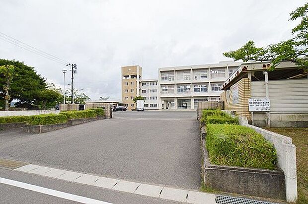 福島市立信夫中学校 1980m