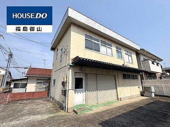 鉄骨造の建屋