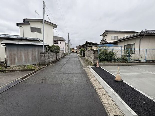 前面道路含む現地写真