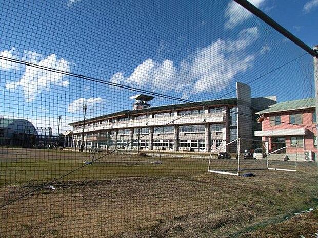 伊達市立伊達中学校 1790m