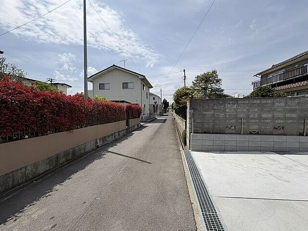前面道路含む現地写真