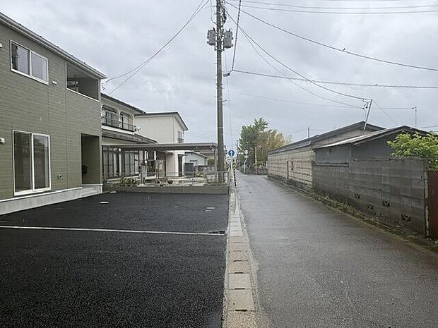 前面道路含む現地写真