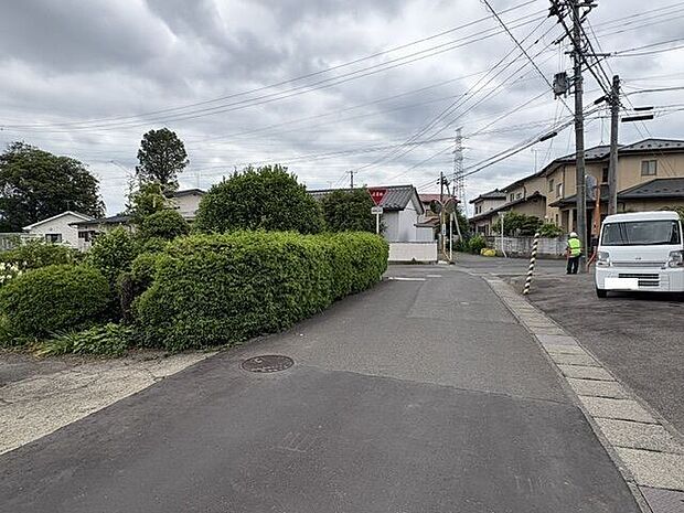 前面道路含む現地写真