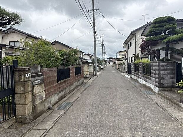 前面道路含む現地写真