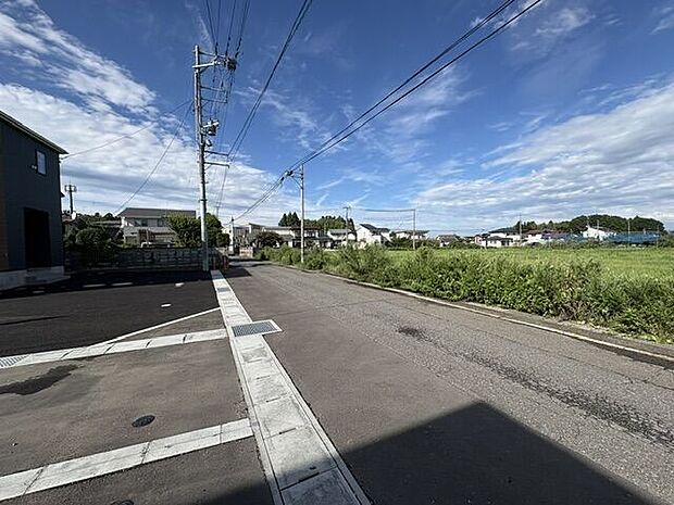 前面道路含む現地写真