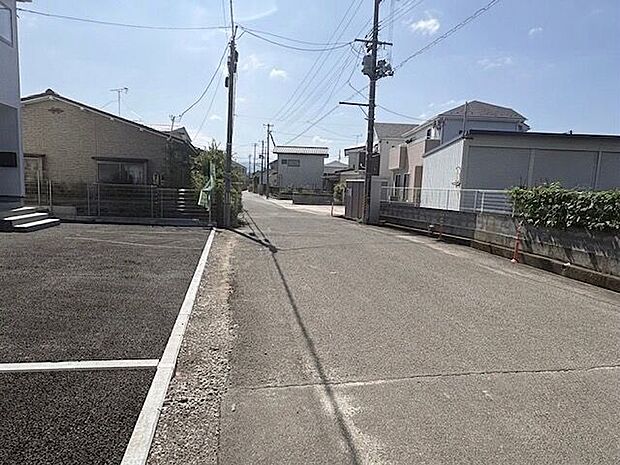 前面道路含む現地写真