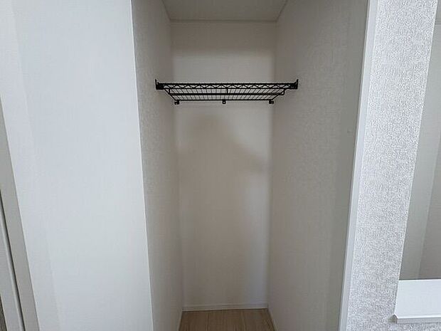 2F