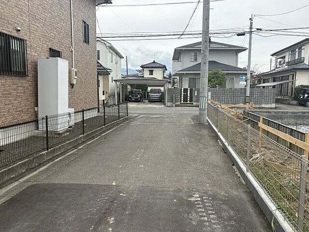 前面道路含む現地写真
