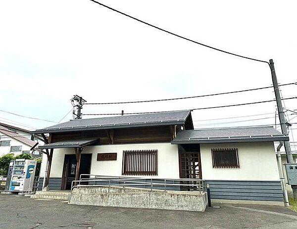 庭坂駅 550m