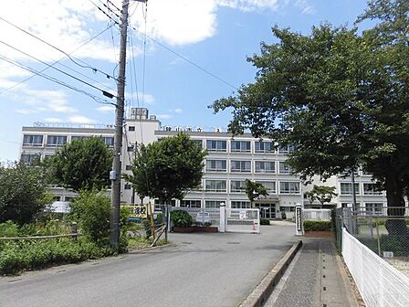 【中学校】狭山市立入間川中学校まで徒歩9分(700m)
