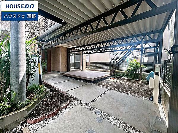 外観：323000429176