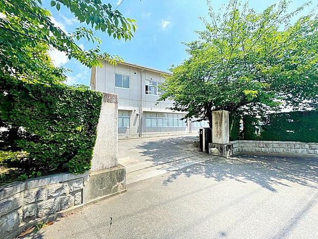 形原中学校形原中学校 730m