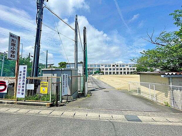 形原小学校形原小学校 440m