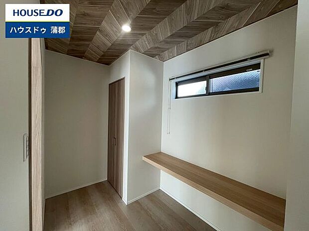 同型写真（リビング）