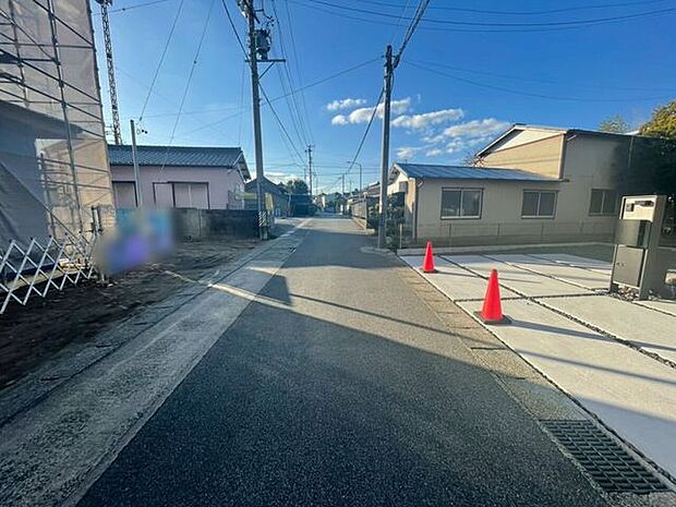 前面道路含む現地写真
