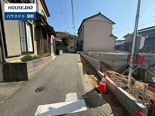 前面道路含む現地写真
