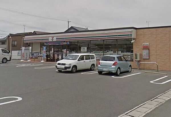 セブンイレブン　豊川松久町店 450m