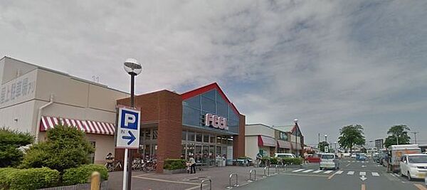 フィール　豊川店 520m