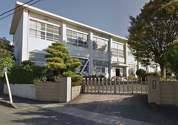 蒲郡西部小学校蒲郡西部小学校 650m