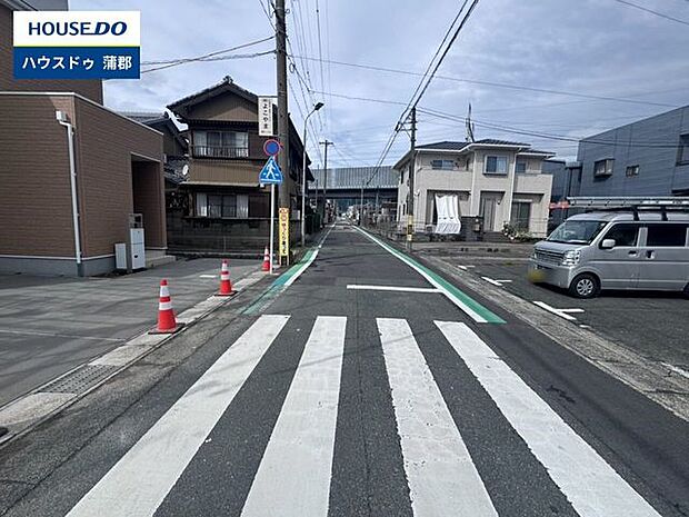 前面道路含む現地写真