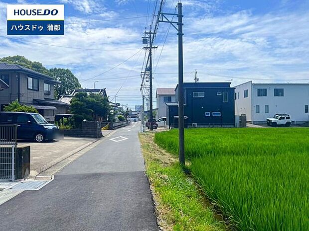 前面道路含む現地写真