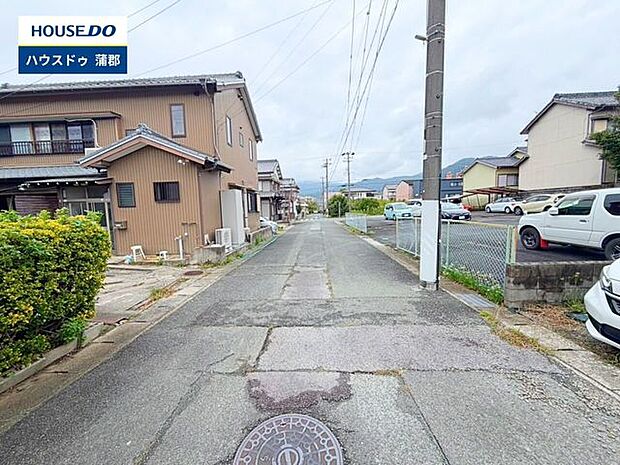 前面道路含む現地写真
