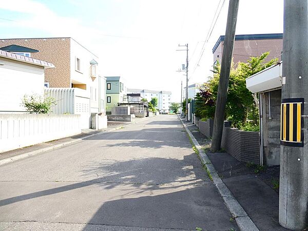 ●前面道路に都市ガス配管有り