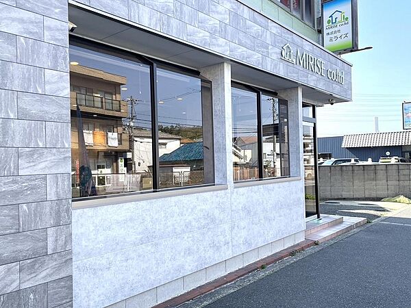 弊社外観です