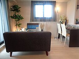 デュオフラッツ栄 4階1LDKの室内