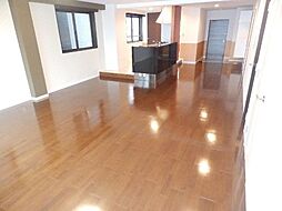 ハイウッド栄 4階4LDKの室内