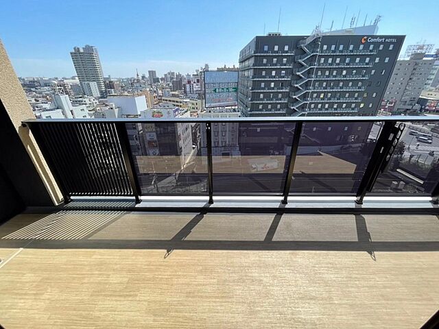 バルコニー