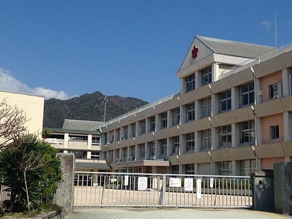 廿日市市立大野東小学校1702ｍ