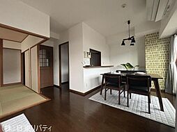 ベルハーモニー呉三条 3LDKのリビング/ダイニング