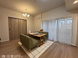 舟入中町パーク・ホームズ 3LDKのリビング/ダイニング