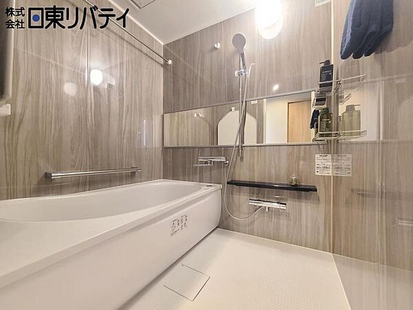 1日の疲れをゆったり癒すバスタイム