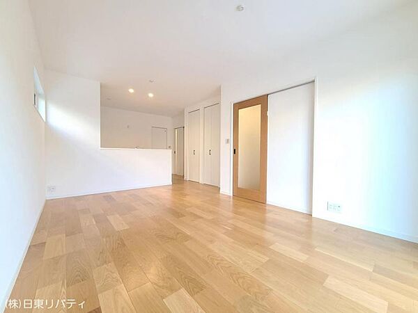 リビング階段で家族の会話も弾みます