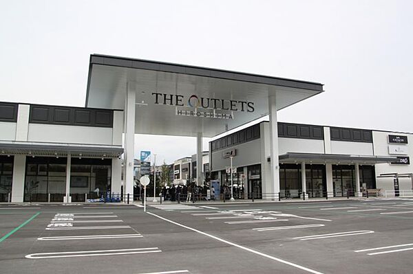イオンスタイル THE OUTLETS HIROSHIMA店？1709m