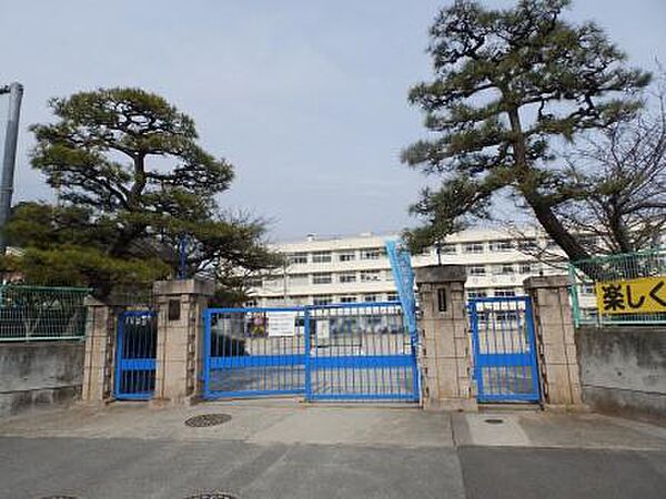 広島市立草津小学校430m