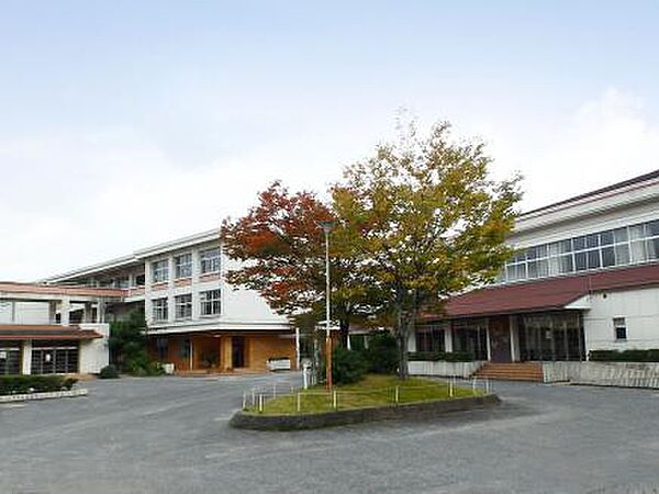 廿日市市立阿品台西小学校2193m？