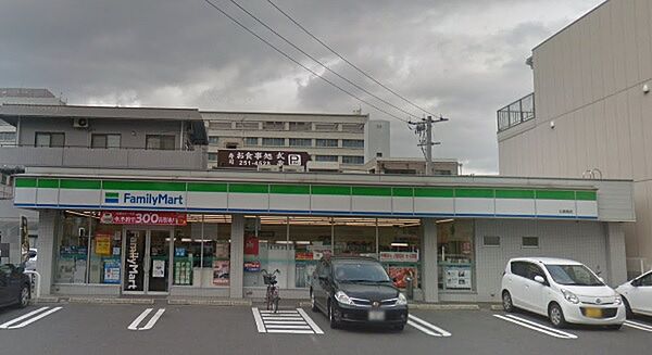 ファミリーマート 広島霞店391ｍ