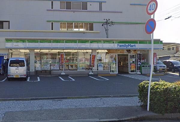 ファミリーマート 呉伏原店？417m
