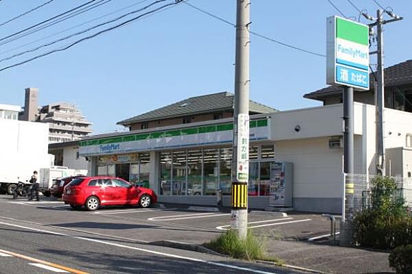 ファミリーマート 広島井口台店？1285m？