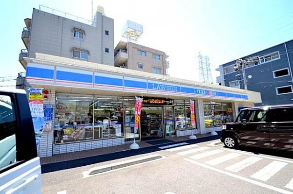 ローソン 広島草津東一丁目店194m