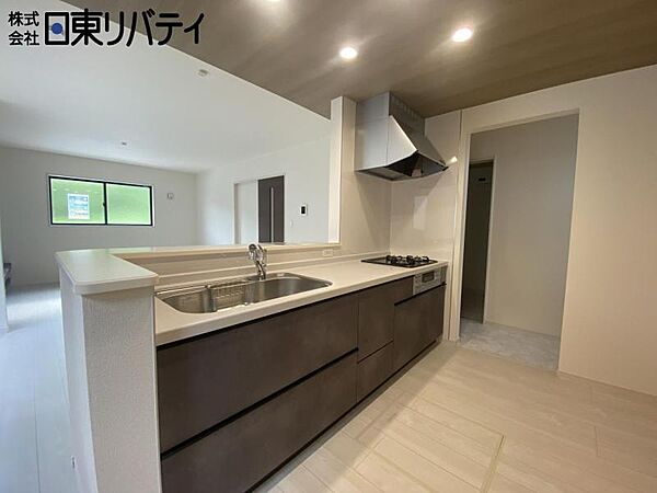 キッチンを拡大表示