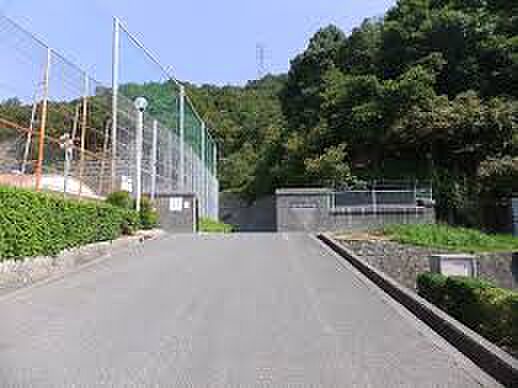 広島市立矢野中学校？1357m