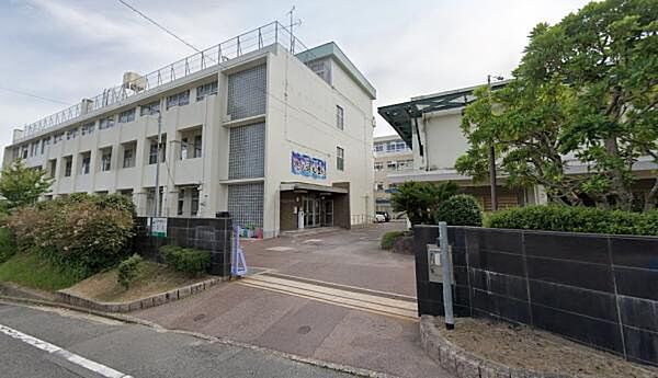 広島市立己斐中学校？2147m