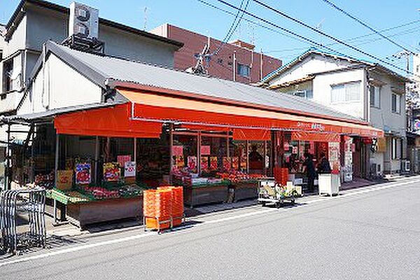 ママチェーンまるすぎ吉島店？160m